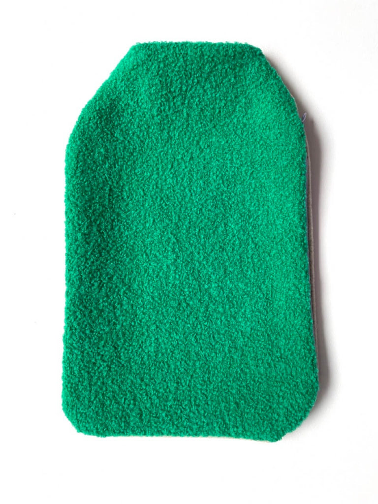 Super weicher Wärmflaschenbezug aus grüner Wolle, handmade in Germany, mit oder ohne Wärmflasche von Hugo Frosch