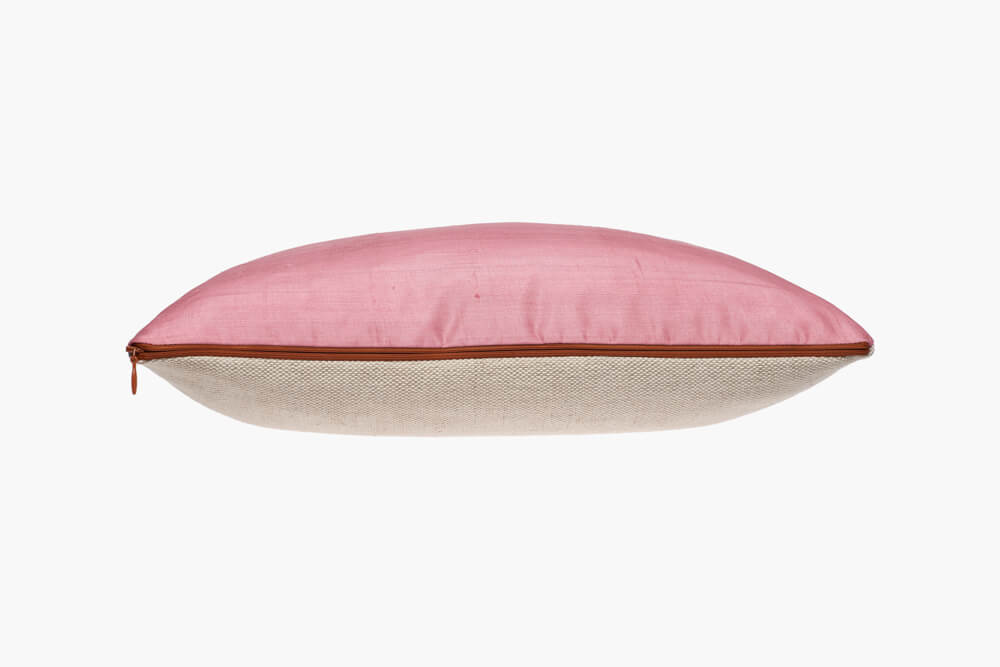 Seidenkissen in pink und beige, hochwertig und handgefertig in Berlin, schöne Kissenhülle mit Reißverschluss